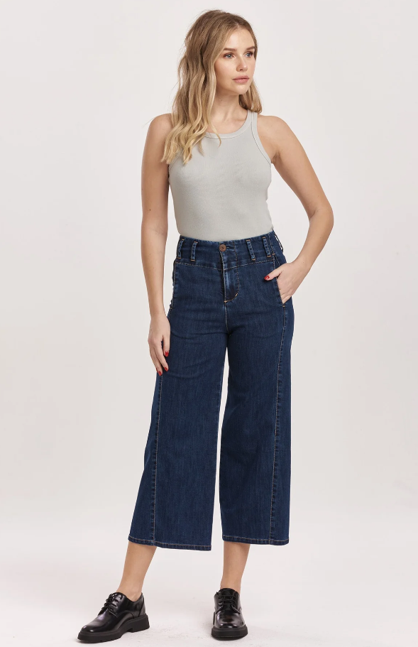 Cropped Wide Leg Jeans