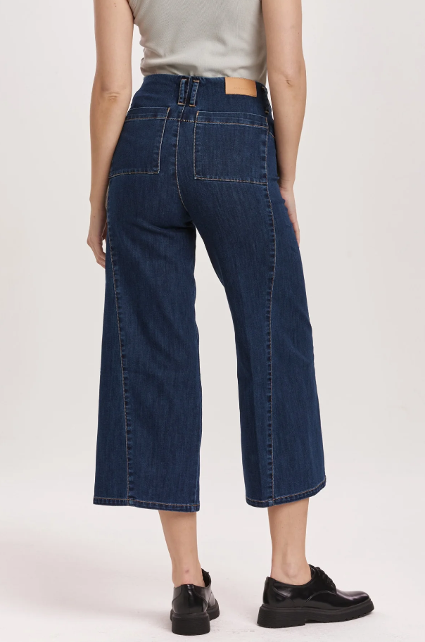 Cropped Wide Leg Jeans