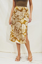 Load image into Gallery viewer, Palm Print Side Slit Midi Skirt
